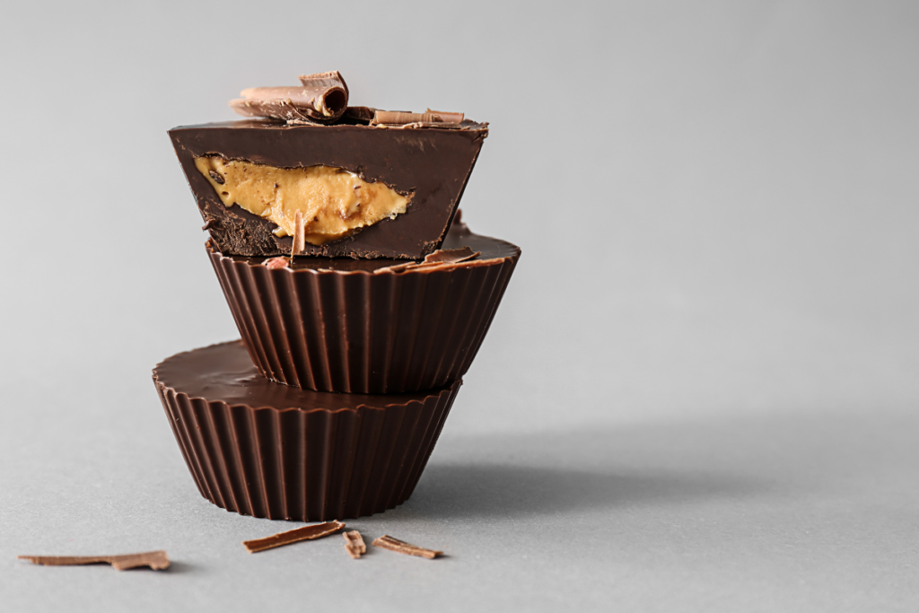 Peanut butter and chocolate tartlets – no baking required
